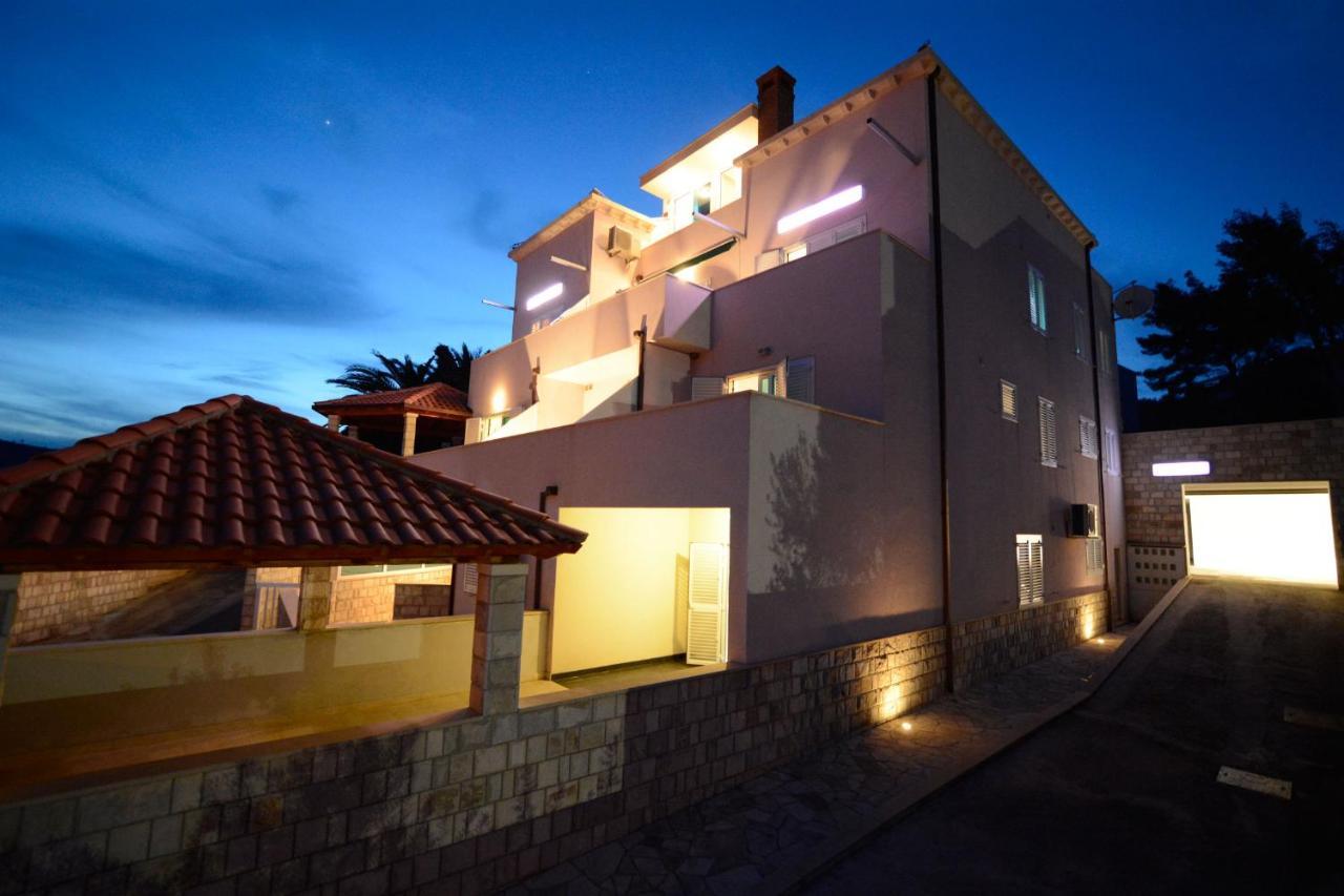 Villa Avantgarde B&B Mlini Buitenkant foto